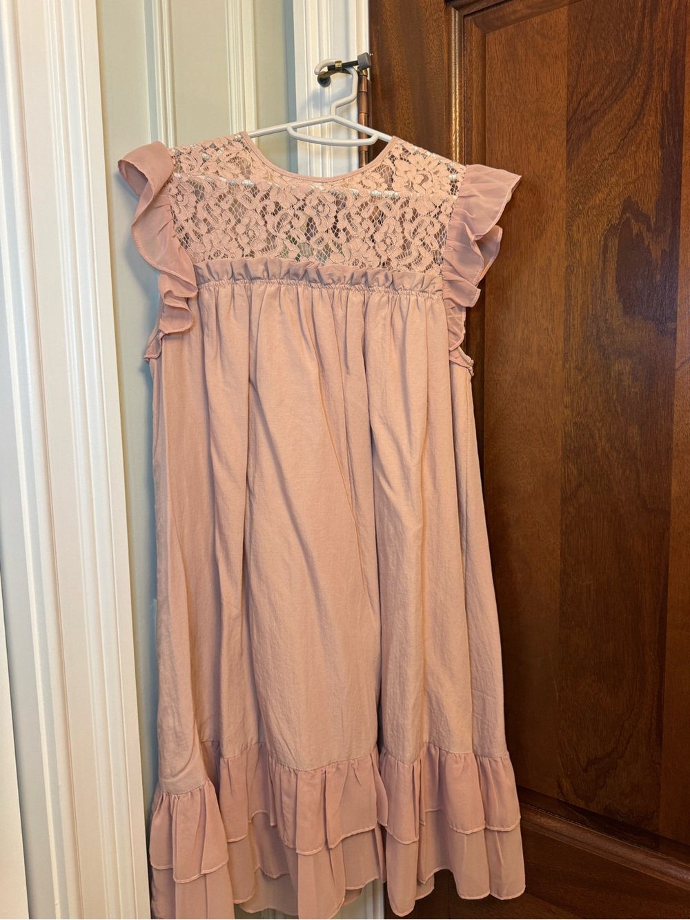 Women’s Blush Lace Ruffle baby doll Dress size small
